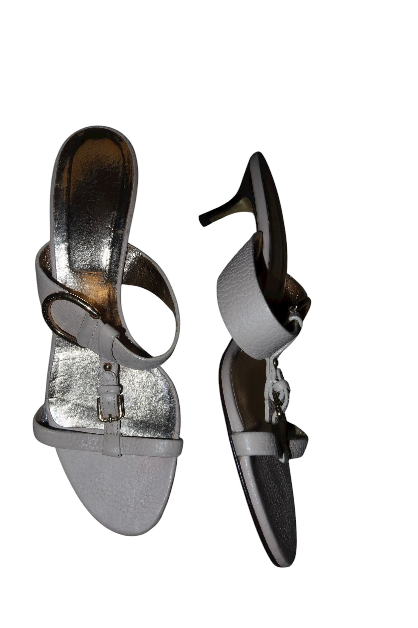 Dolce & Gabbana sandals in cream with gold hardware (41)