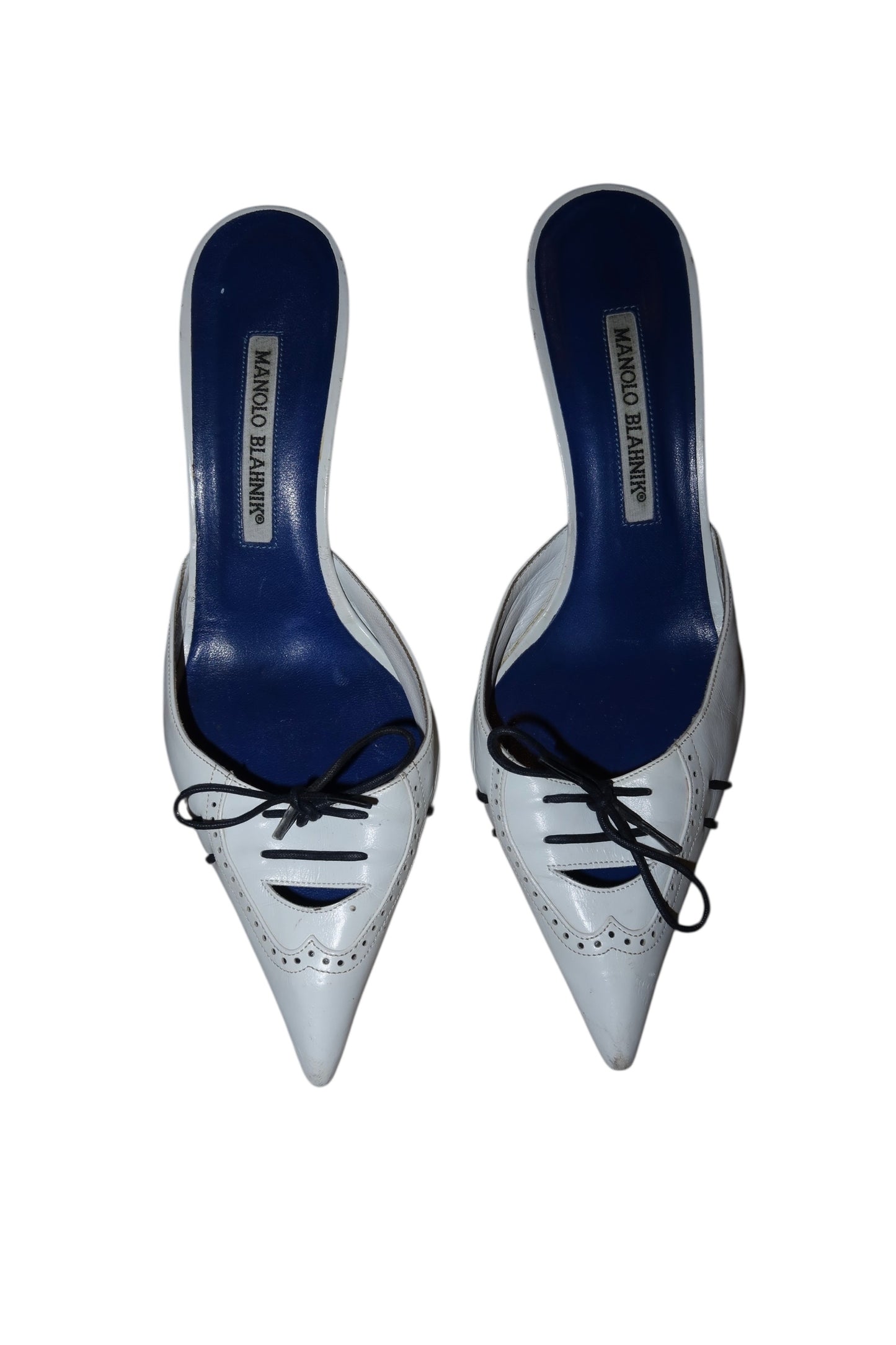 Manolo Blahnik white mules with navy bow detail (37.5)