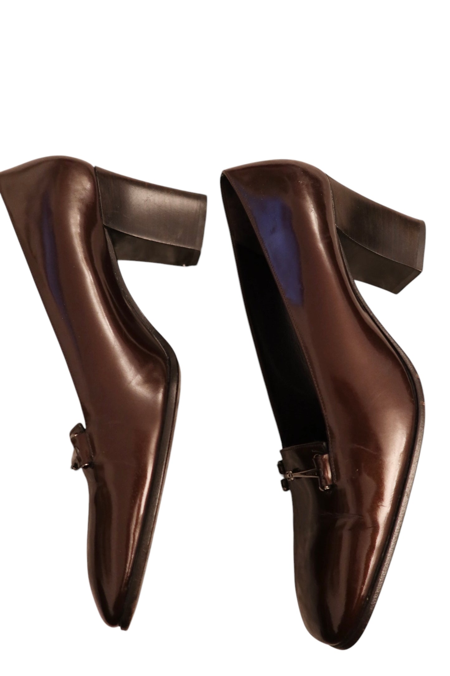 Gucci shiny brown patent leather loafer heels (8.5B)