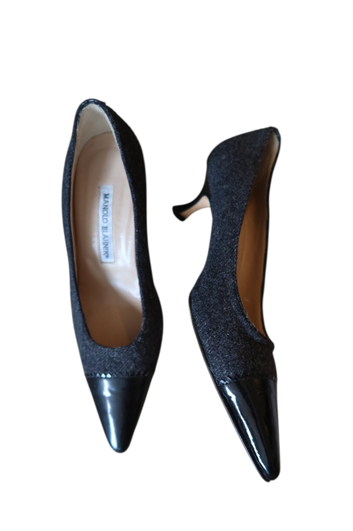 Manolo Blahnik grey wool and black leather heels (35)