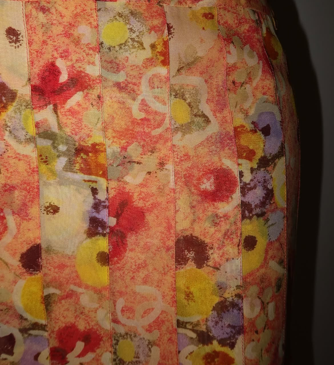 Chanel 2004 floral chiffon skirt size 38