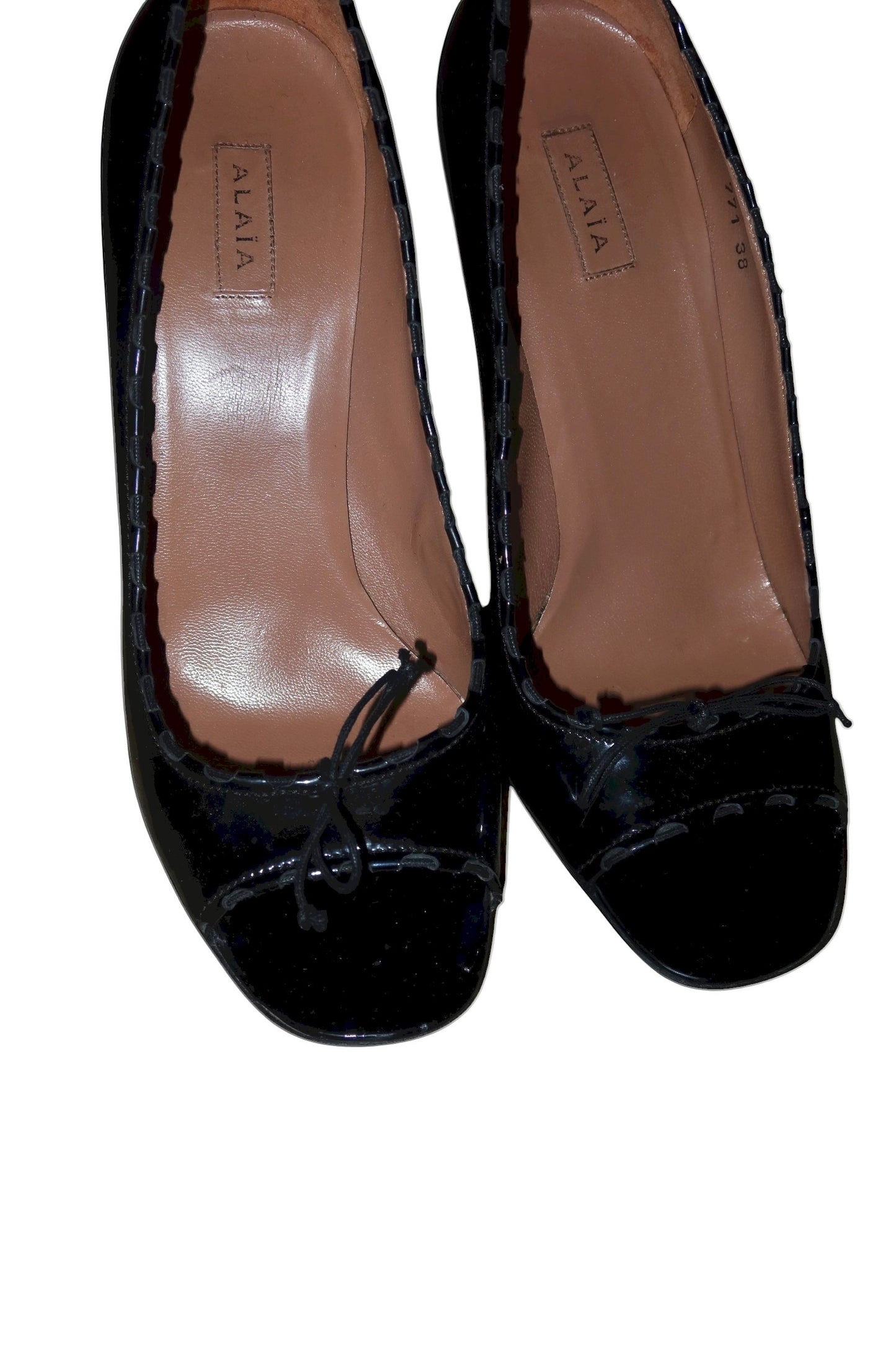 Alaïa black patent leather peep toe heels with bow detail (38)