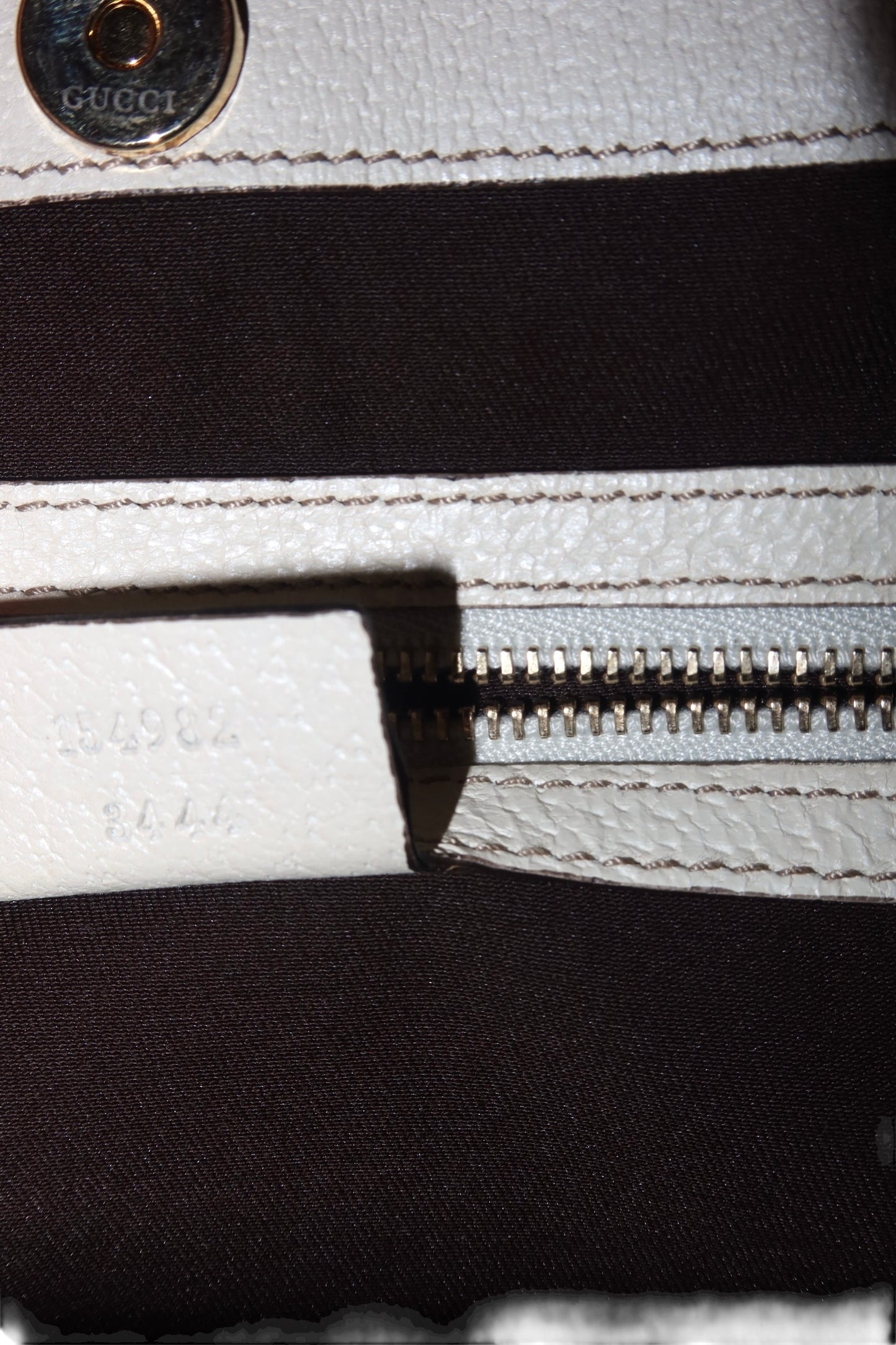 Gucci white Charmy GG bag