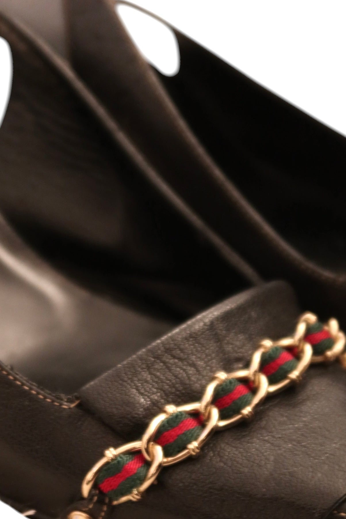 Gucci black heels with red and green fabric wrapped around gold chain hardware (7.5 B)