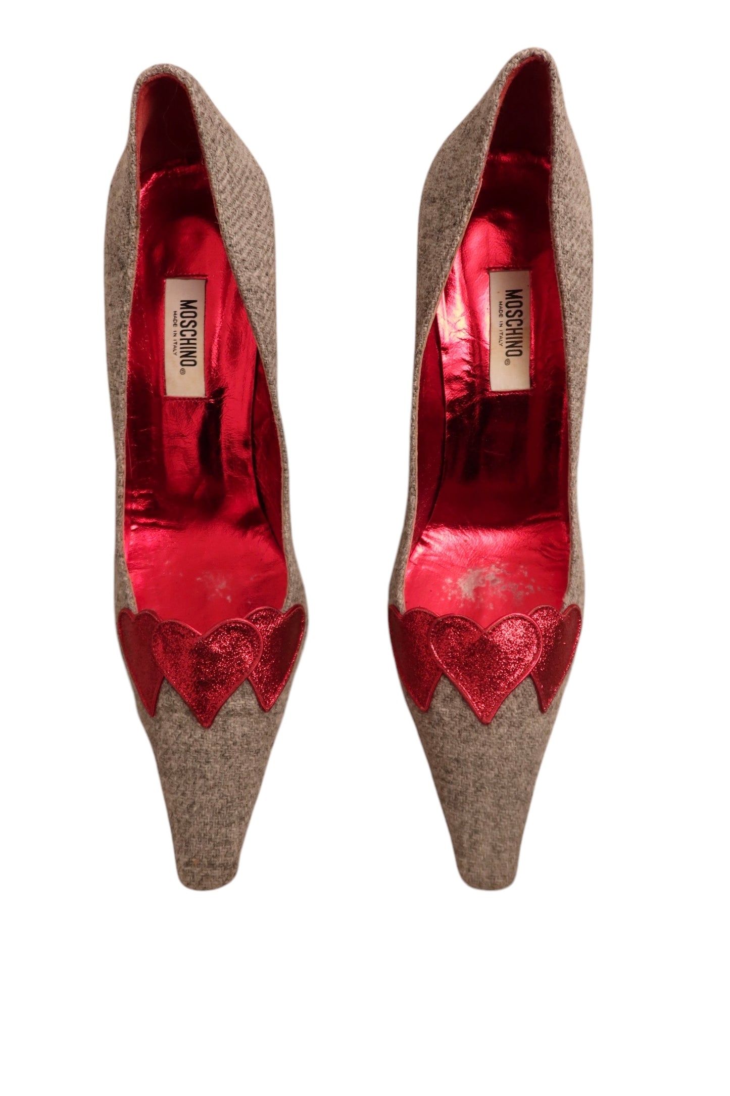 Moschino wool grey heels with red hearts (40)