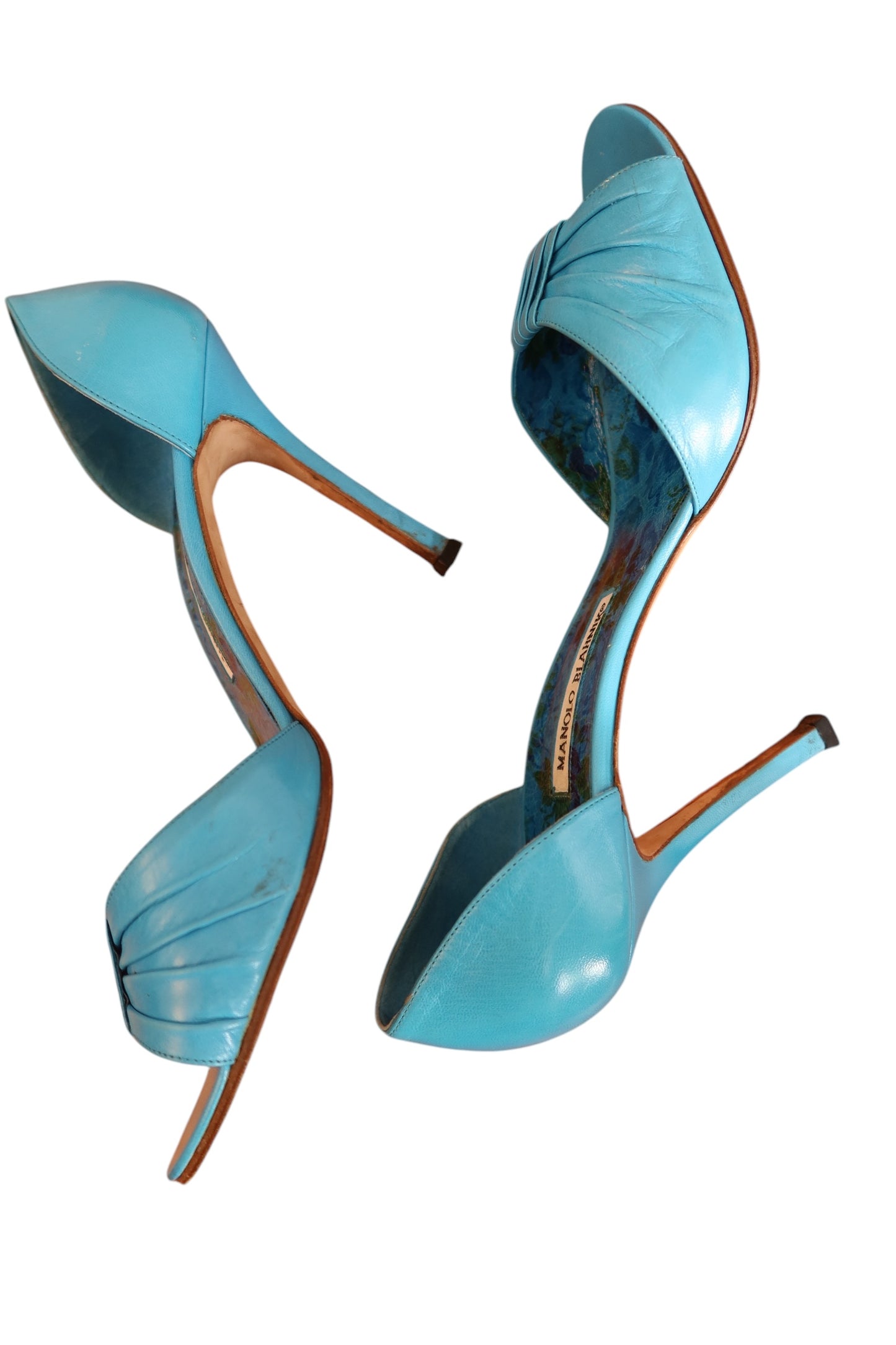 Manolo Blahnik bright blue d'orsay heels (39)