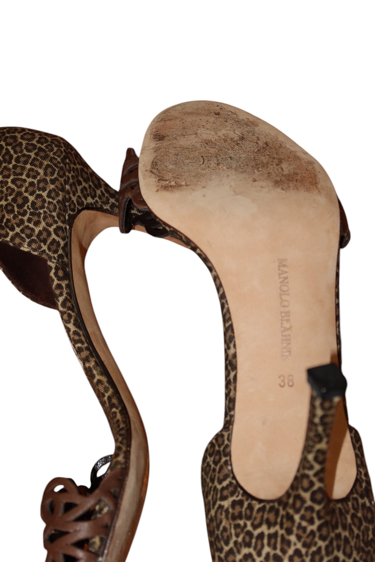 Manolo Blahnik leopard heels with laser cut detail (38)