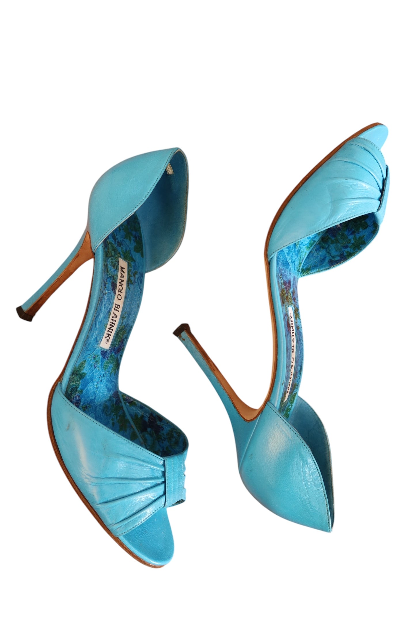 Manolo Blahnik bright blue d'orsay heels (39)