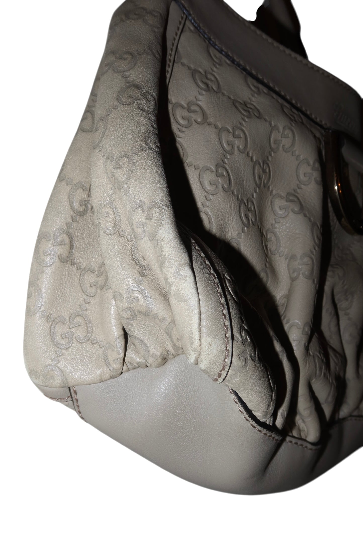 Gucci light grey D ring hobo bag