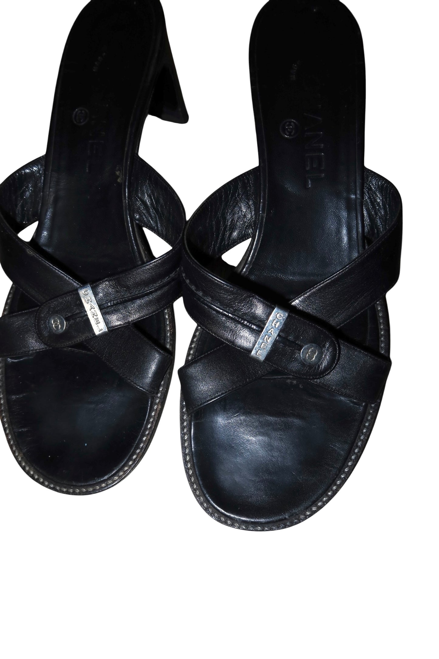 Chanel black leather sandal mules with silver details (40.5)