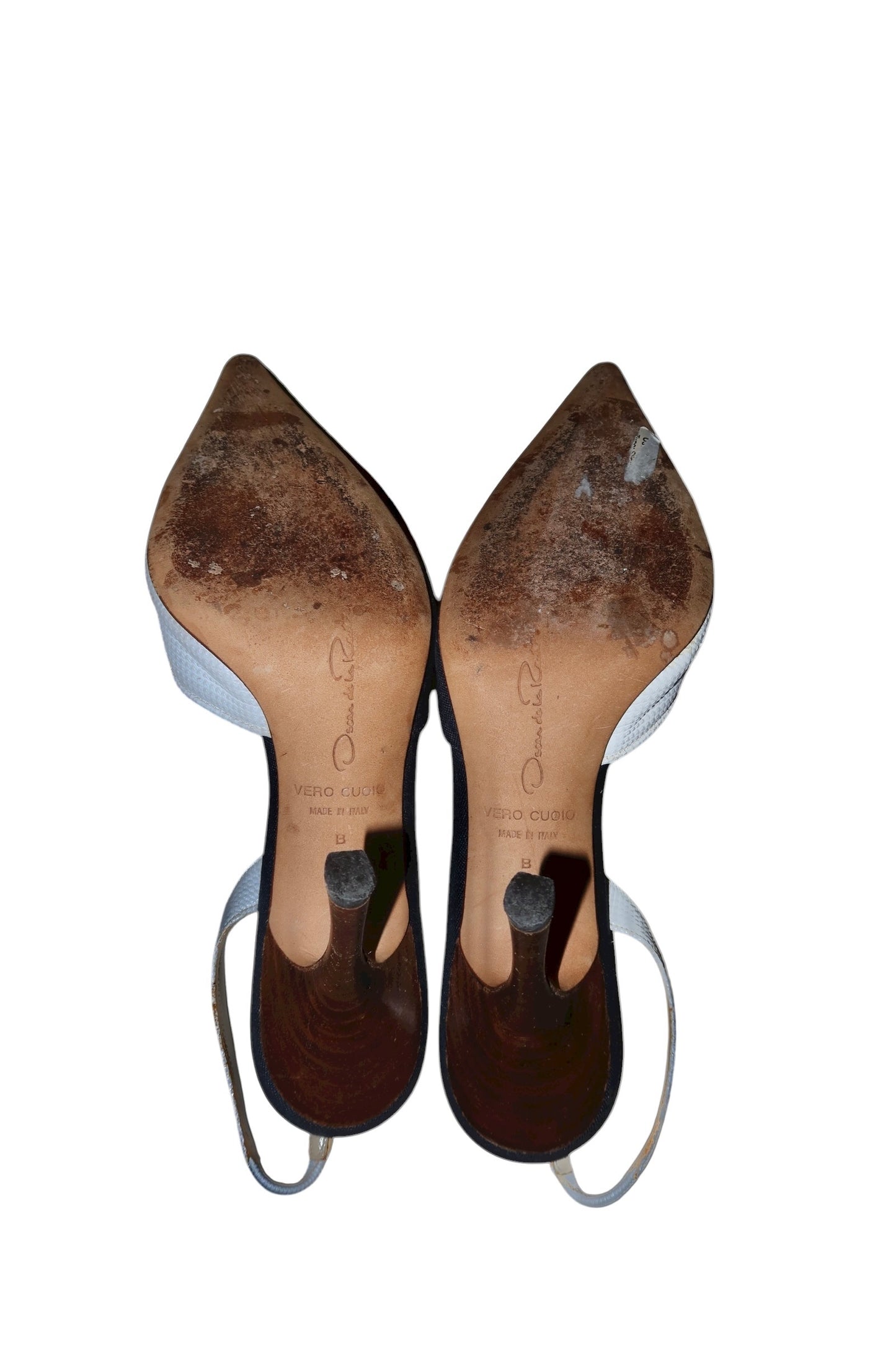 Oscar de la Renta navy canvas white leather heels with buttons (6B)