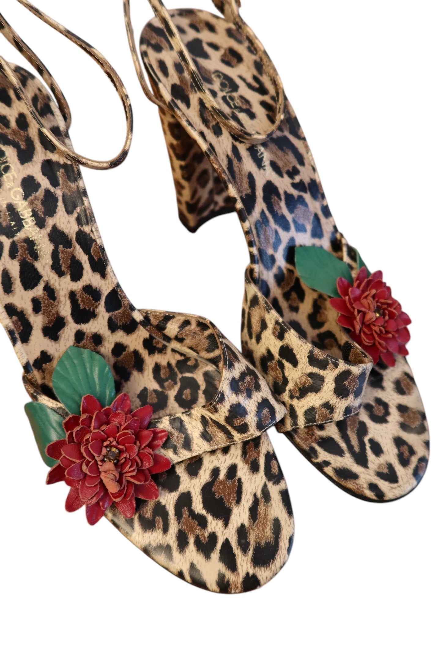 Scarpe con tacco leopardate Dolce & Gabbana con dettaglio di rosa (38)