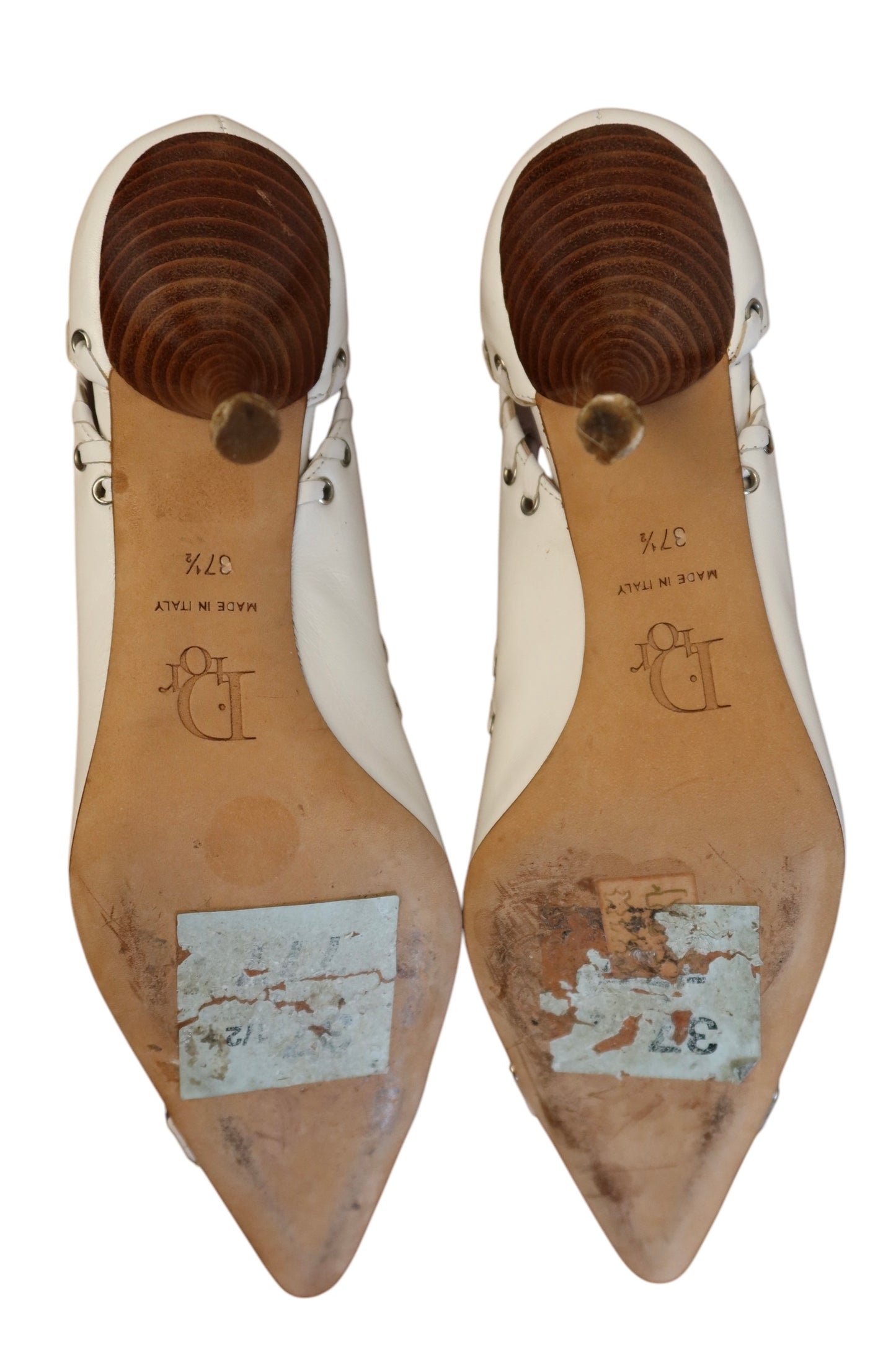 Dior white leather lace up heels with grommet detail and bow (37.5)