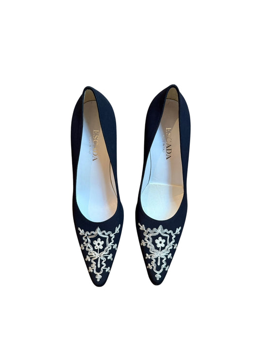 Escada black and white embroidery heels (6.5B)