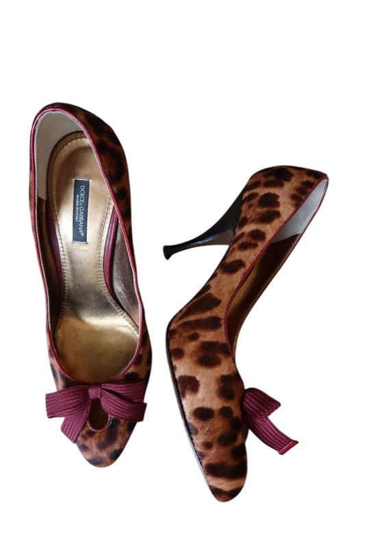 Dolce & Gabbana leopard ponyhair heels with bows (37)