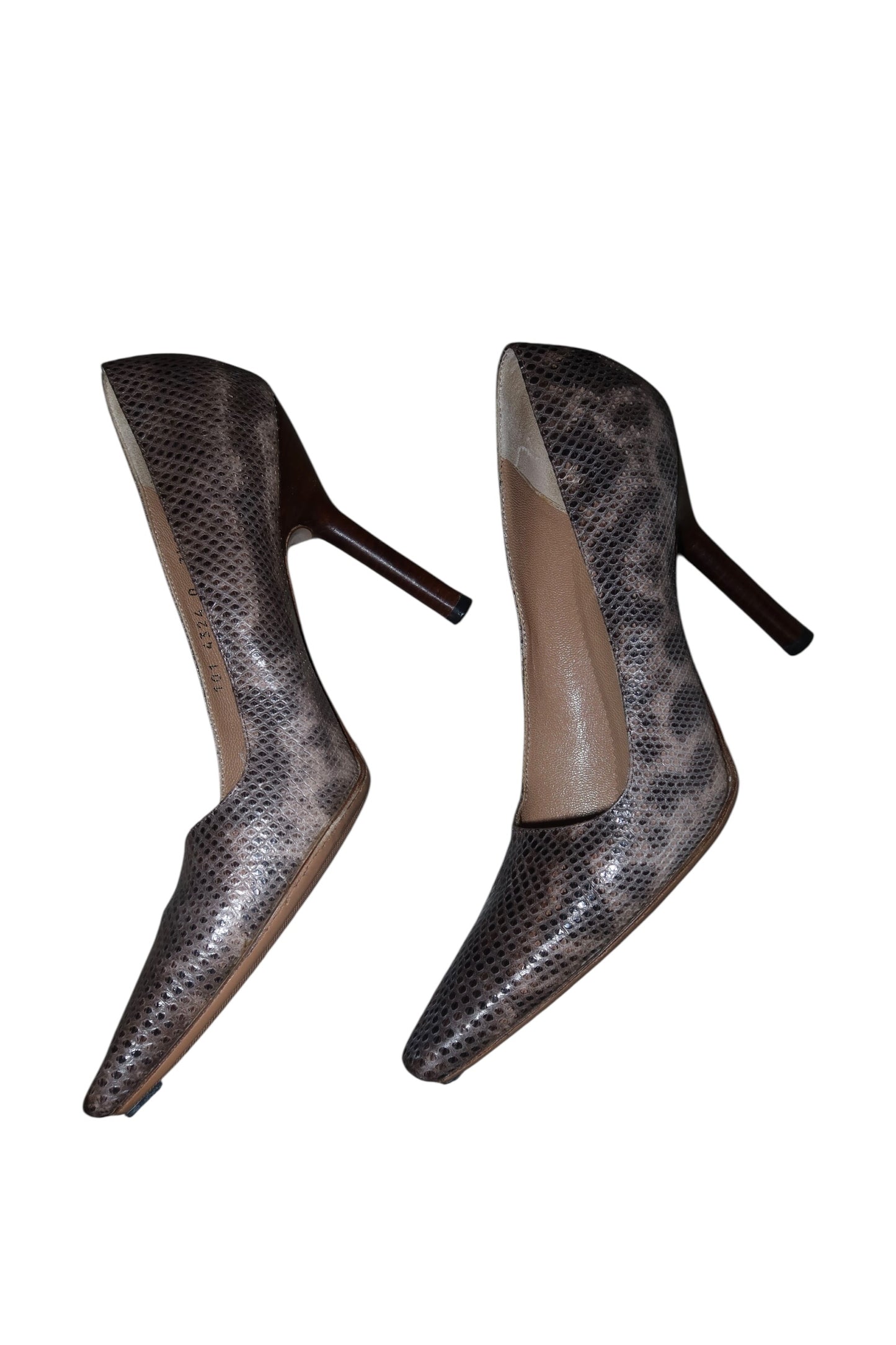 Gucci nude snakeskin heels (7.5)