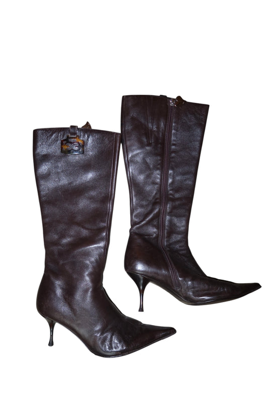 Escada brown boots with tortoise shell logo (37.5)