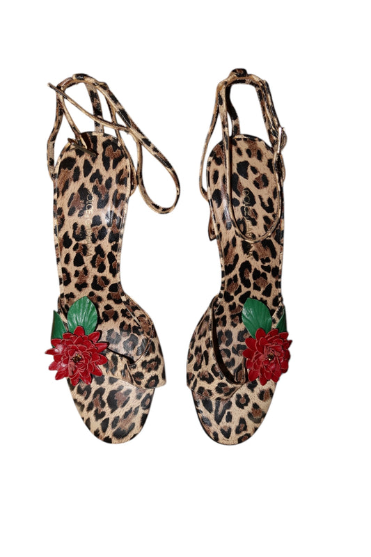 Dolce & Gabbana leopard heels with rose detail (38)
