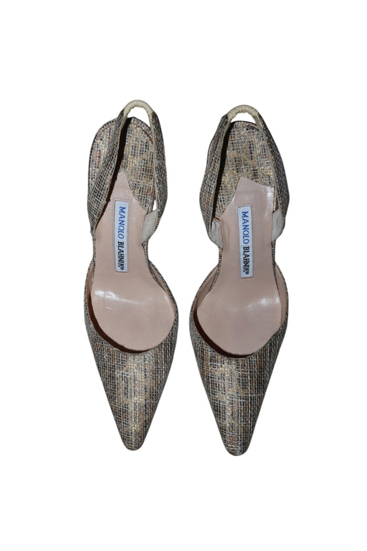 Manolo Blahnik beige linen slingback heels (35.5)