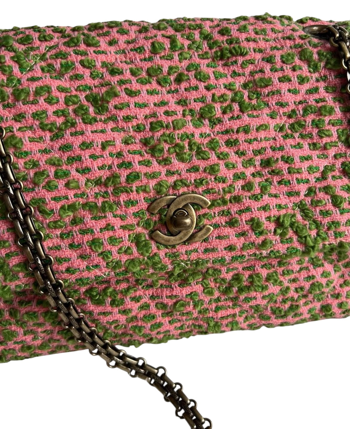 Rare Chanel flap bag quilted in pink and green tweed, reissue chain
