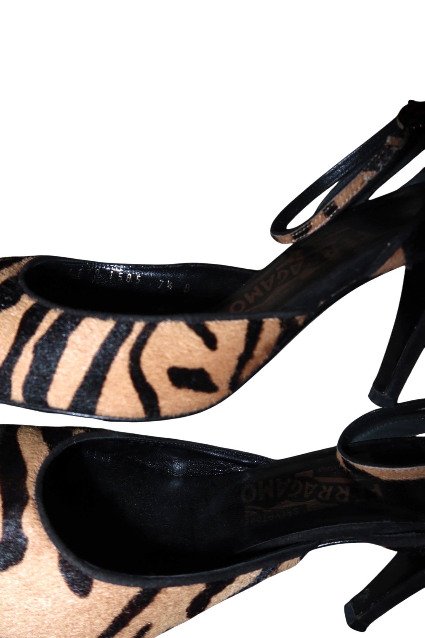 Salvatore Ferragamo ponyhair animal print d’orsay heels (7.5)
